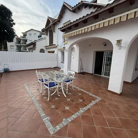 Casa Tranquila Cerca Del Mar 3 Dobles, 6 Pax *